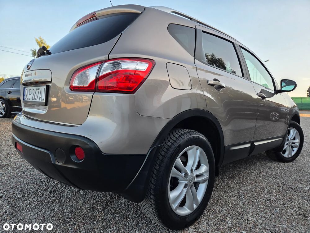 Nissan Qashqai 2.0 Tekna Premium CVT - 6