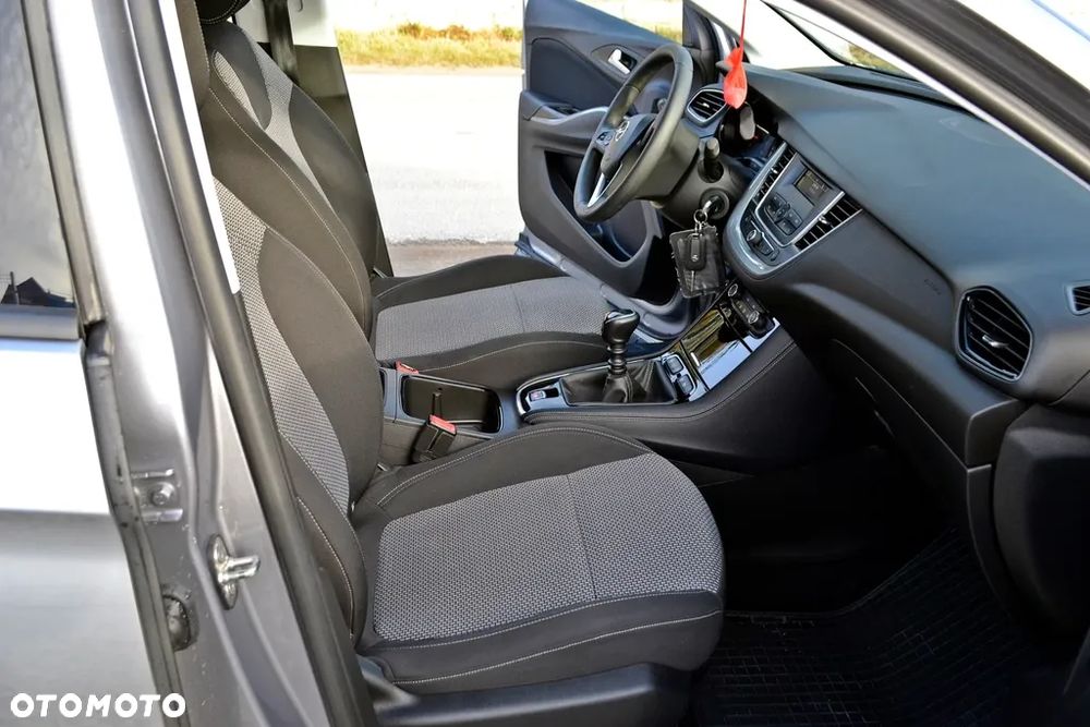 Opel Grandland X - 12