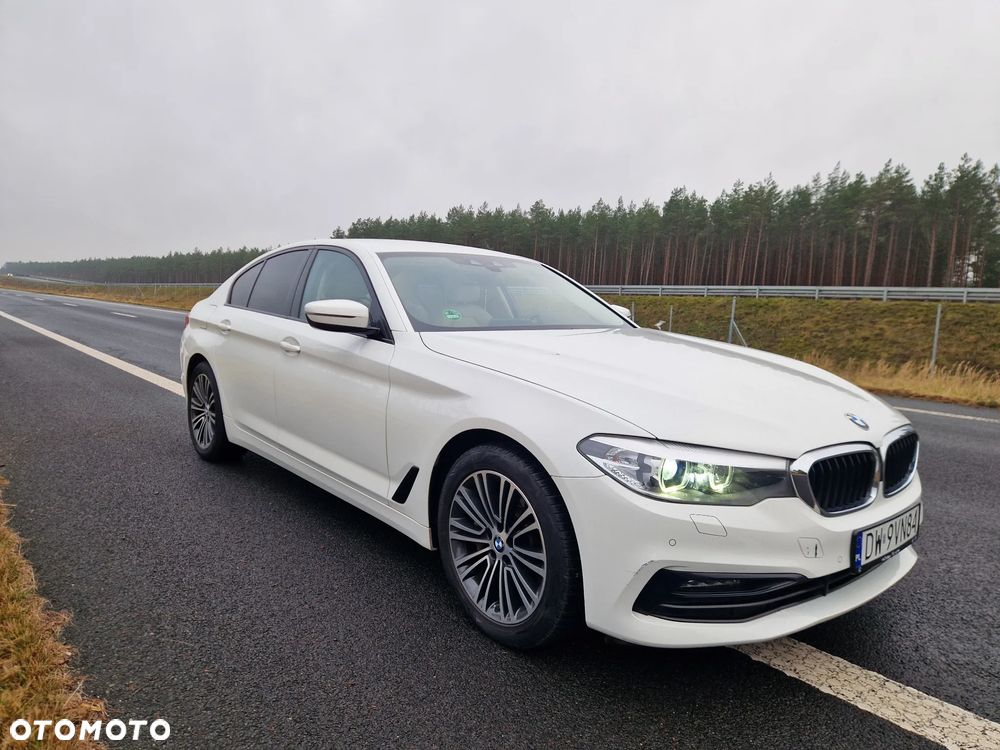 BMW Seria 5 530d xDrive Sport Line sport - 3