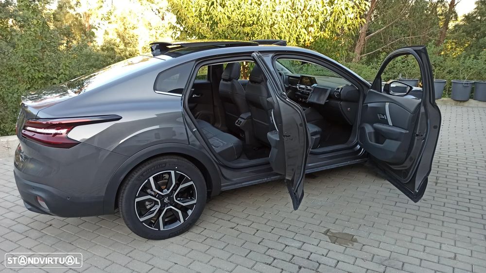 Citroën e-C4 X Shine Pack - 42