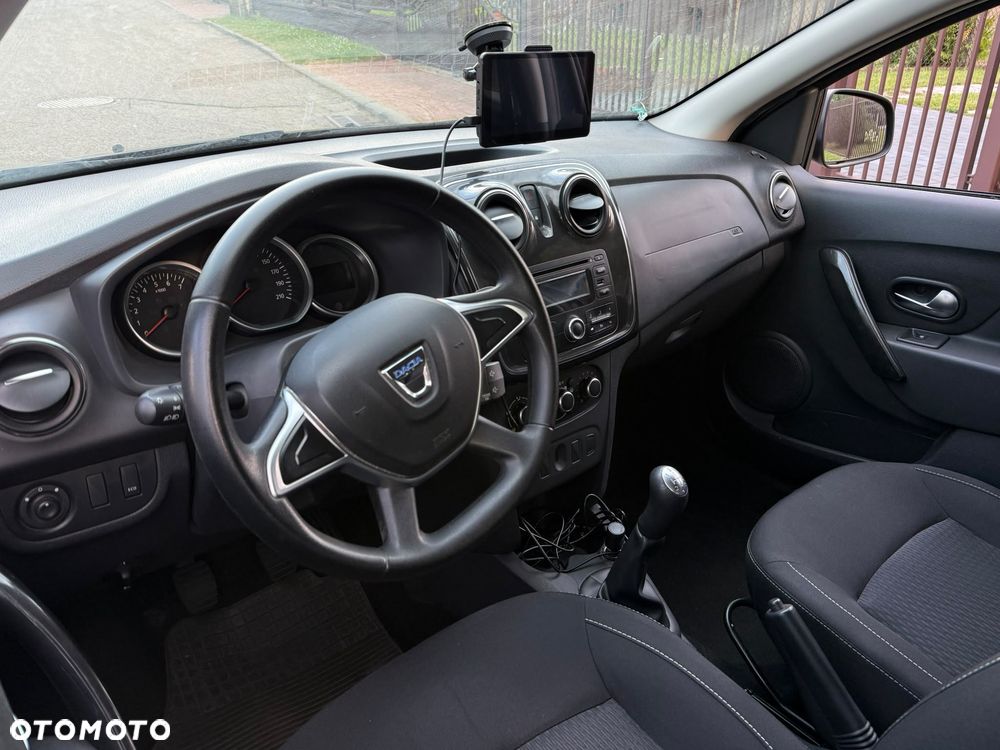 Dacia Logan TCe 90 S&S Laureate - 9