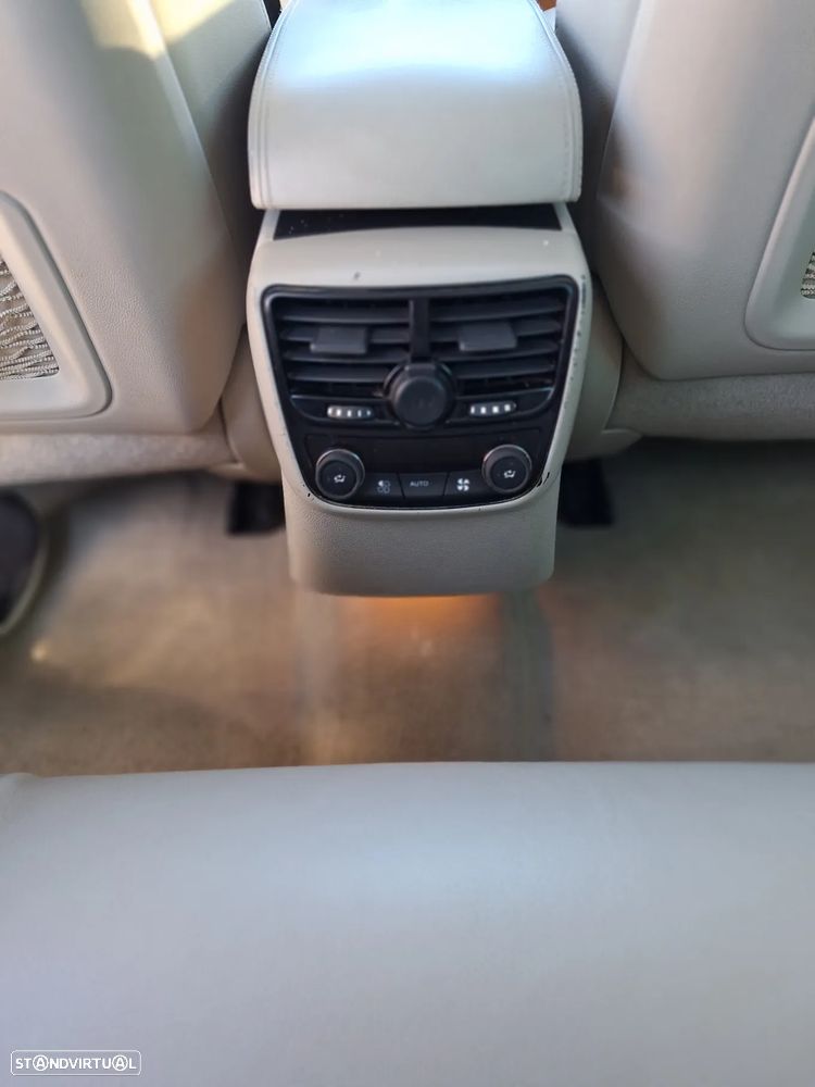 Peugeot 508 SW 1.6 e-HDi Allure 2-Tronic J18 - 25