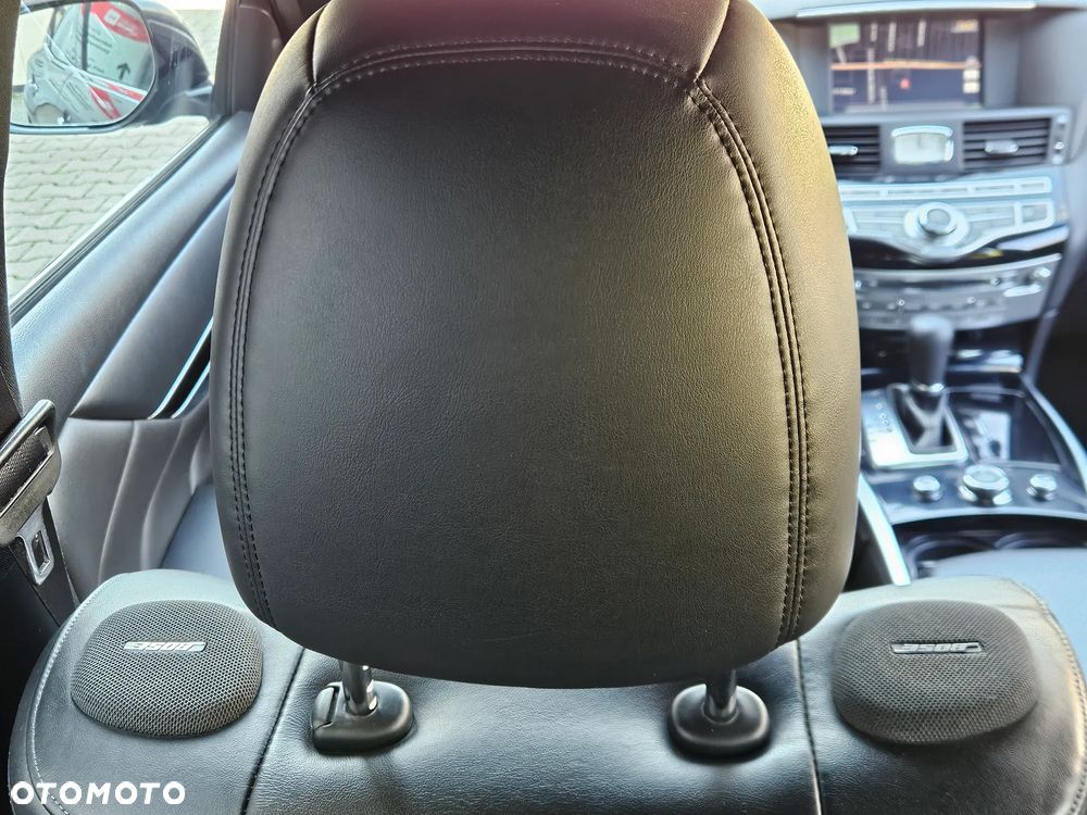 Infiniti Q70 2.2d Premium Executive EU6 - 20