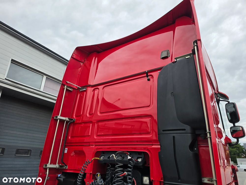 DAF Xf530// HYDRAULIKA // MIEDZYOSIE //IMPORT NIEMCY//HALOGENY//SKÓRY//FELGIALCOA//4PODUSZKI TYŁ // SERWIS DAF//UDOKUMETOWANY PRZEBIEG // - 16