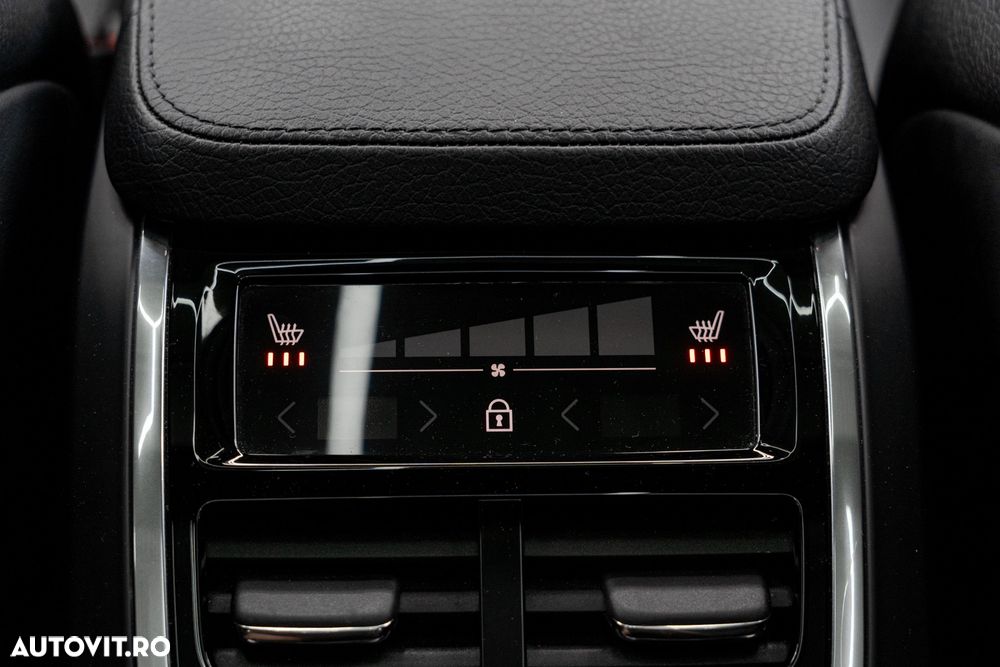 Volvo XC 90 B5 MHEV AWD 7 locuri Momentum Pro - 18