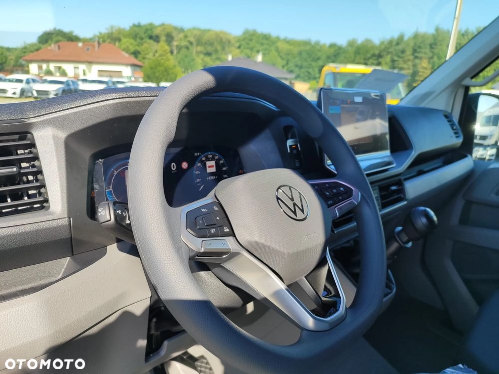 Volkswagen CRAFTER - 8