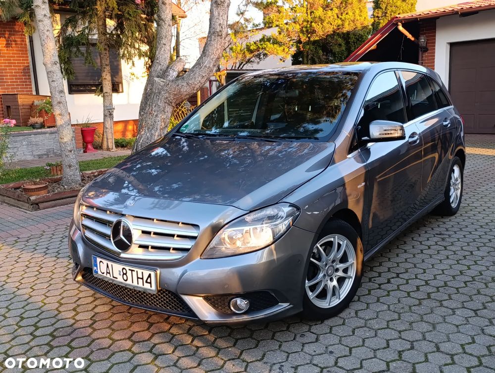 Mercedes-Benz Klasa B 180 (BlueEFFICIENCY)