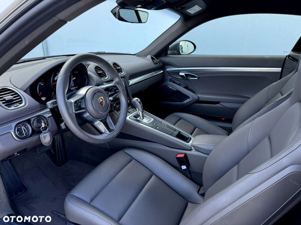 Porsche 718 Cayman PDK - 11