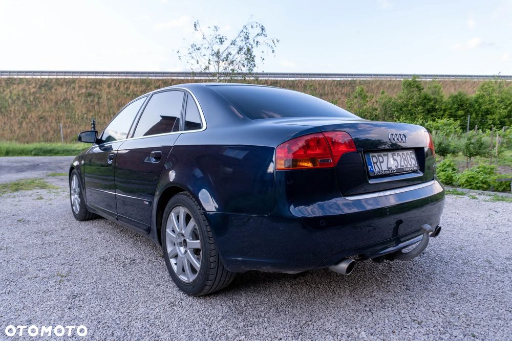 Audi A4 Limousine 1.8T - 3