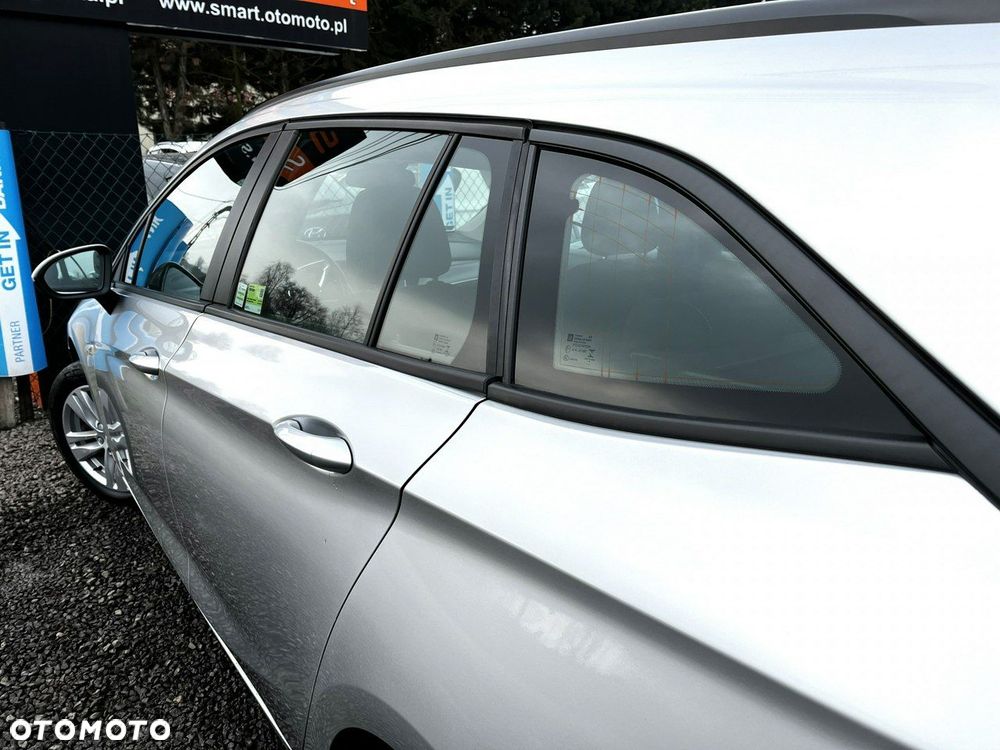Opel Astra - 11