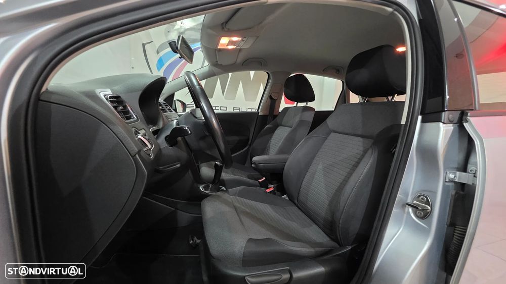 VW Polo 1.2 Confortline - 17