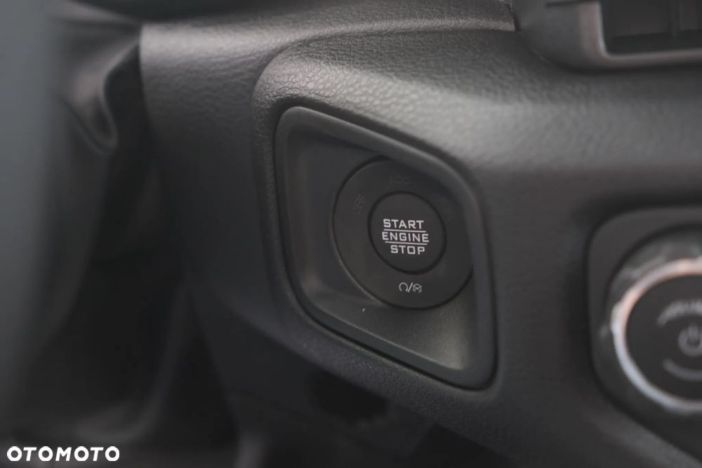 Jeep Wrangler - 16