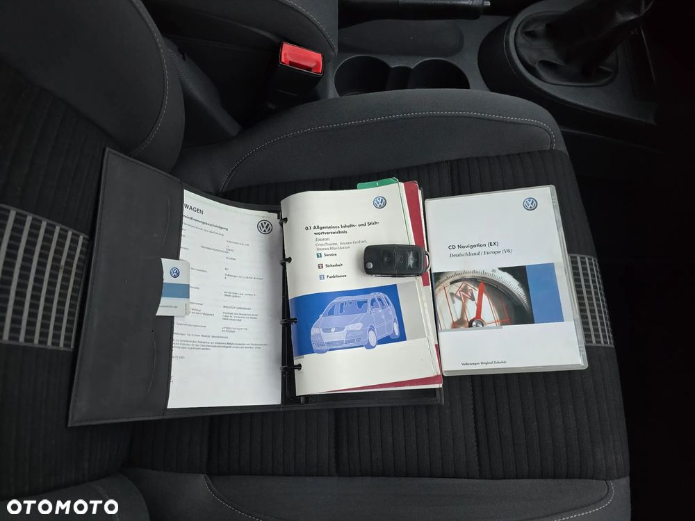 Volkswagen Touran 1.6 United - 33