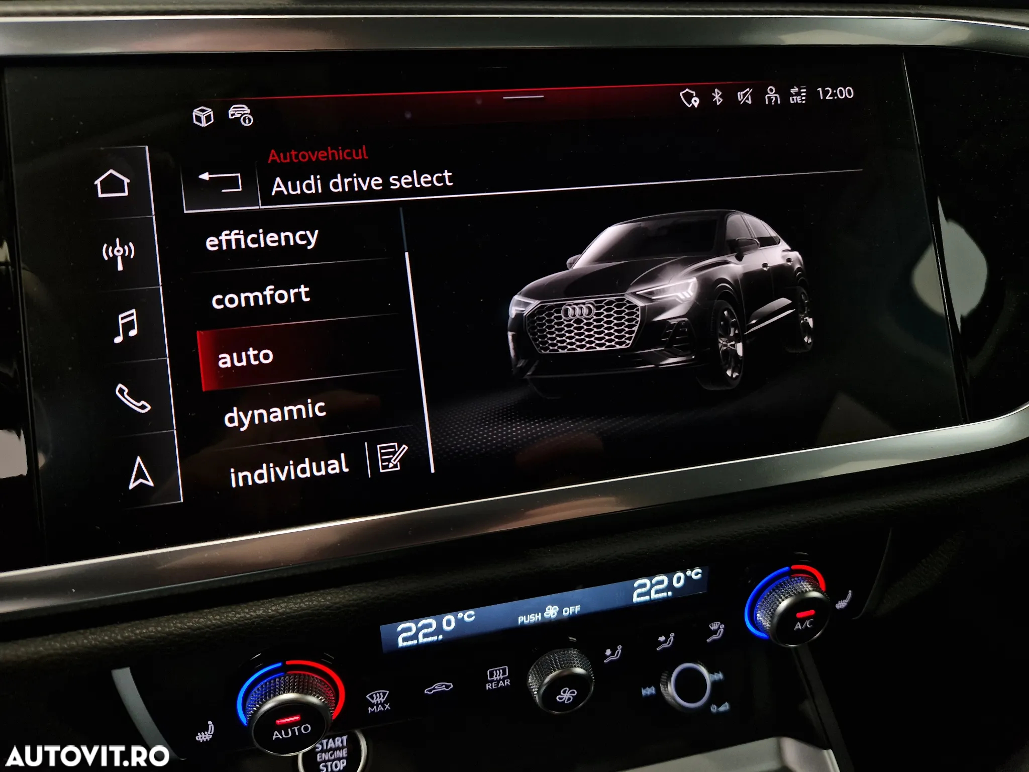 Audi Q3 - 22
