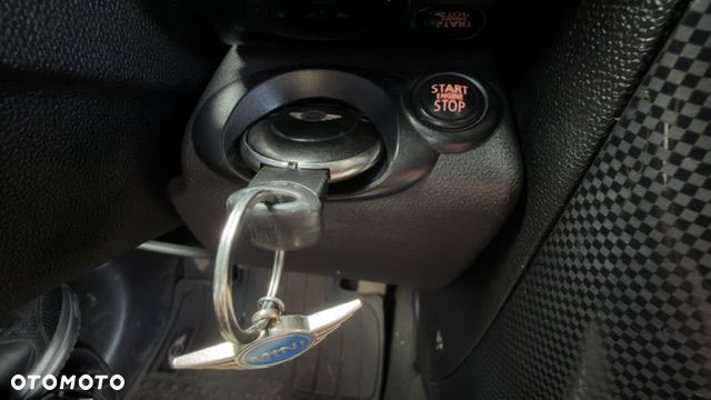 MINI Countryman Cooper D ALL4 - 24