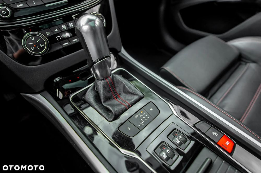 Peugeot 508 BlueHDi 180 EAT6 Stop&Start GT - 31
