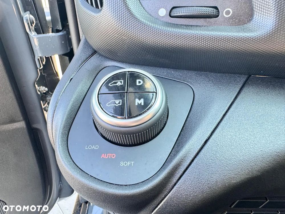Iveco DAILY - 12