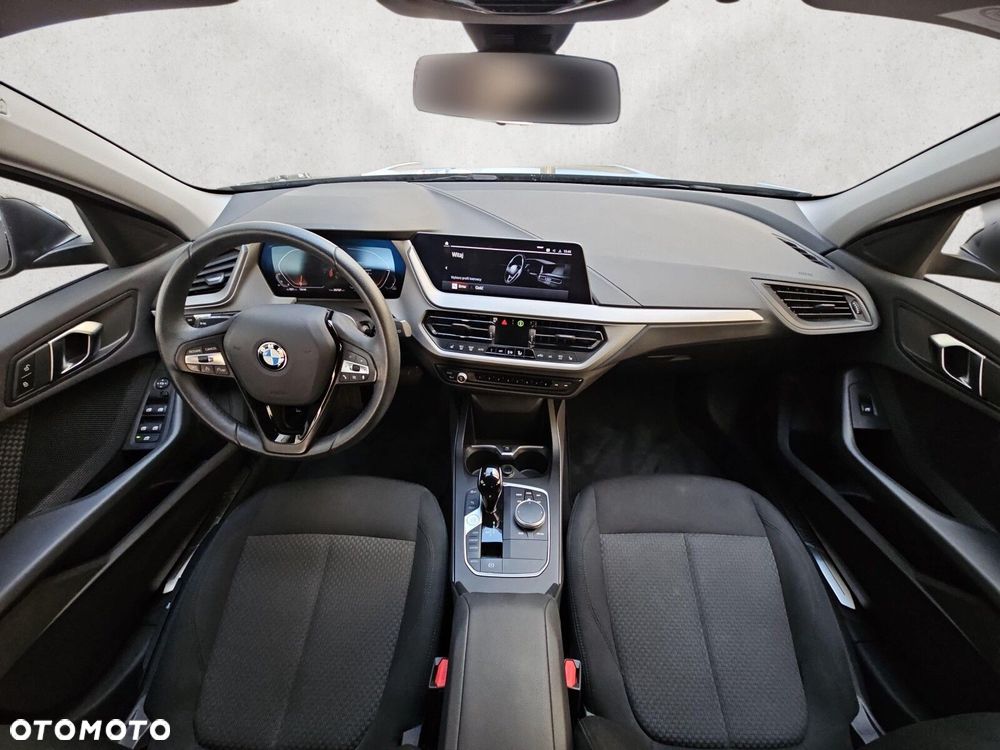 BMW Seria 1 118i Advantage - 17