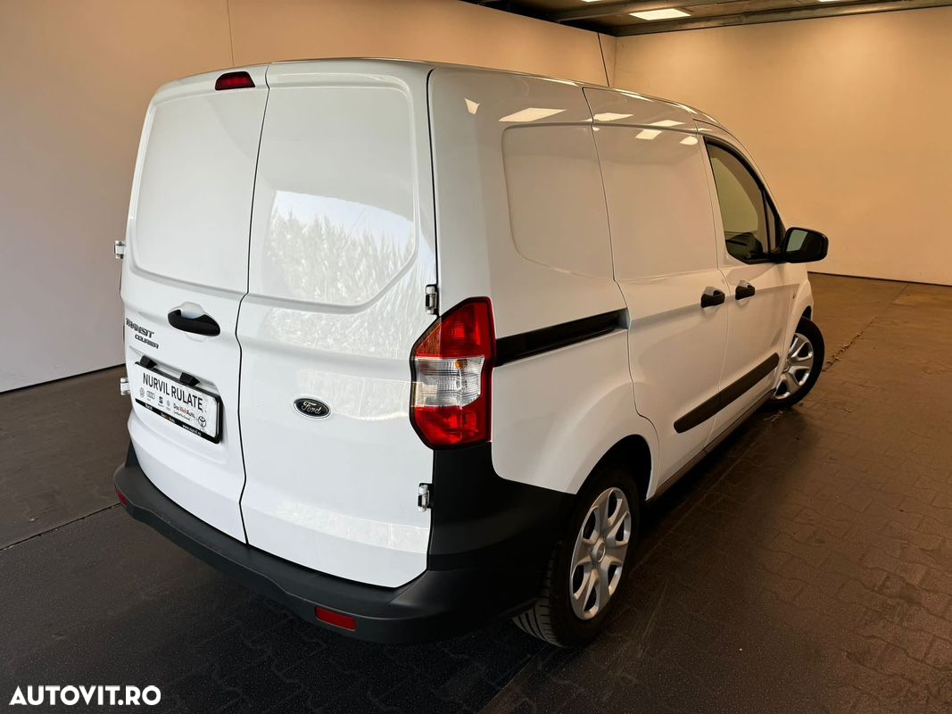 Ford Transit Connect - 3