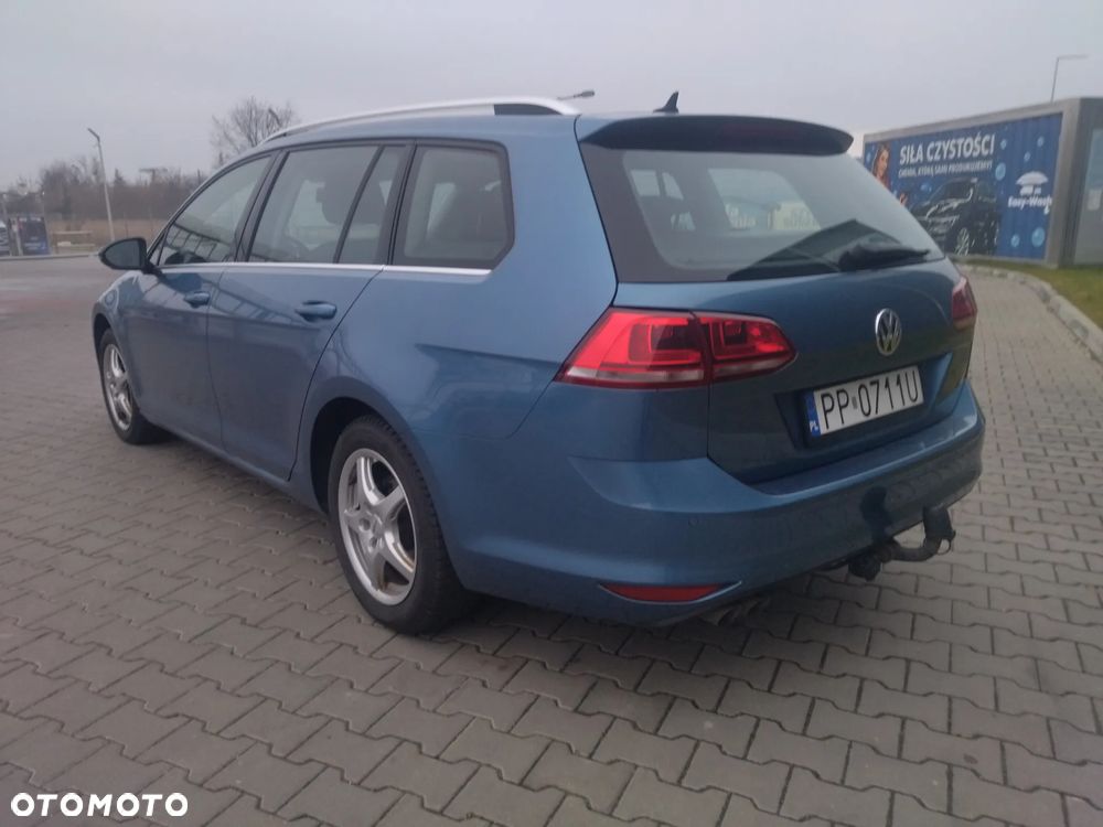 Volkswagen Golf 2.0 TDI (BlueMotion Technology) DSG Comfortline - 6