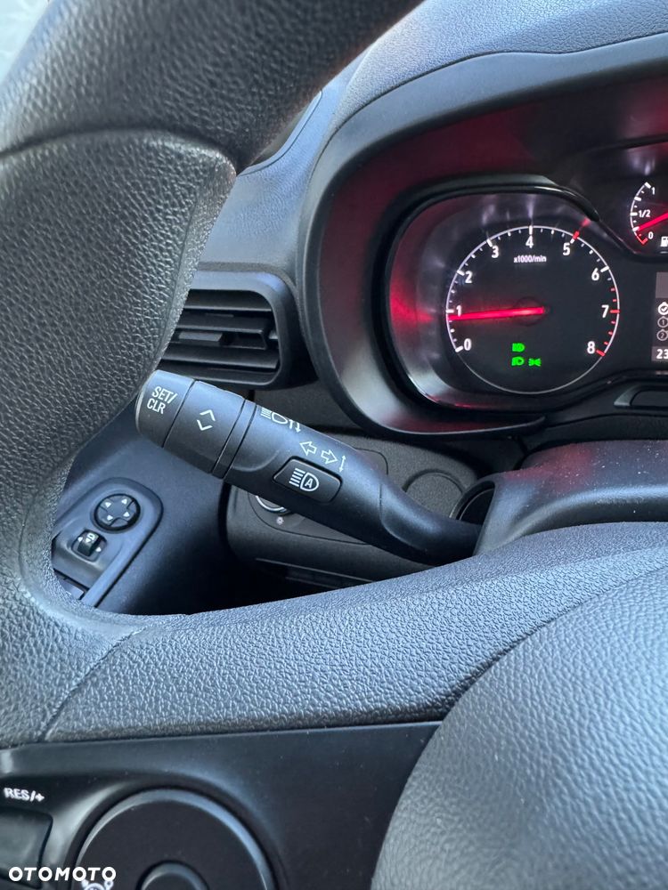 Opel Combo Life XL - 24