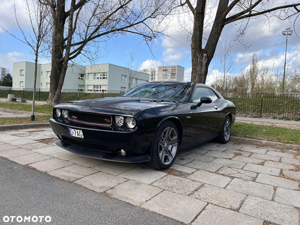 Dodge Challenger 5.7 R/T - 1