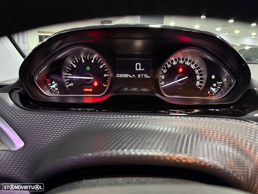 Peugeot 208 1.2 PureTech Style - 14