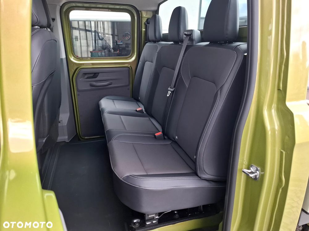 Volkswagen Transporter - 9