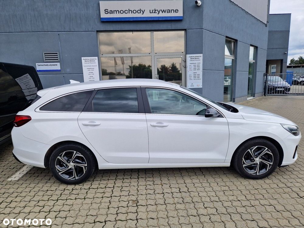 Hyundai i30 1.0 T-GDI Smart - 10