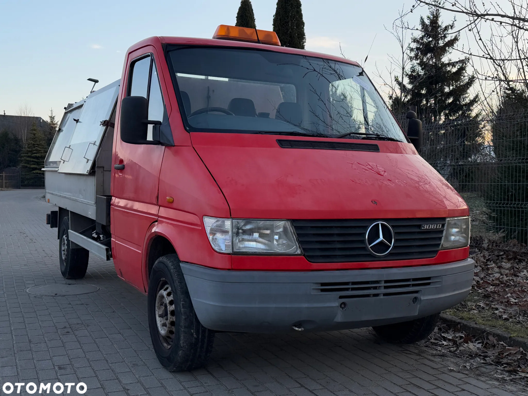 Mercedes-Benz SPRINTER WYWROTKA ŚMIECIARKA - 4