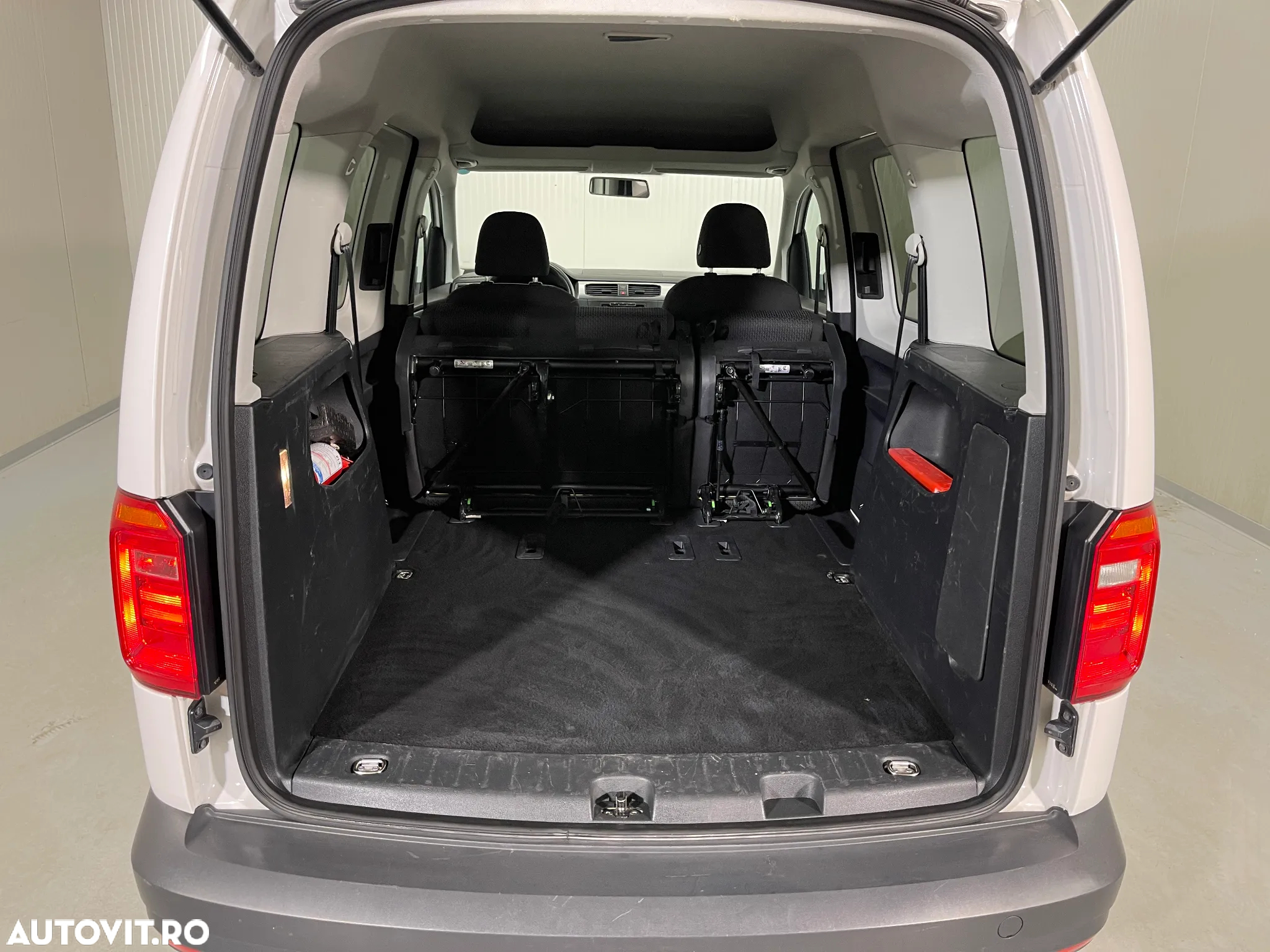 Volkswagen Caddy 2.0 TDI 75 kW Life - 15