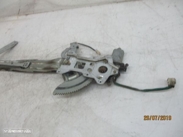 Elevador Frente Dto Mitsubishi L 200 (K7_T, K6_T) - 3