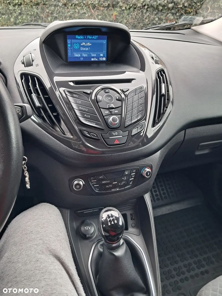 Ford Tourneo Courier - 3