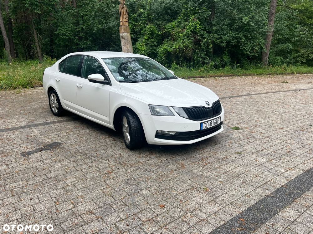 Skoda Octavia 1.6 TDI SCR Active - 3