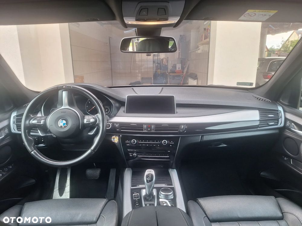 BMW X5 xDrive25d - 12