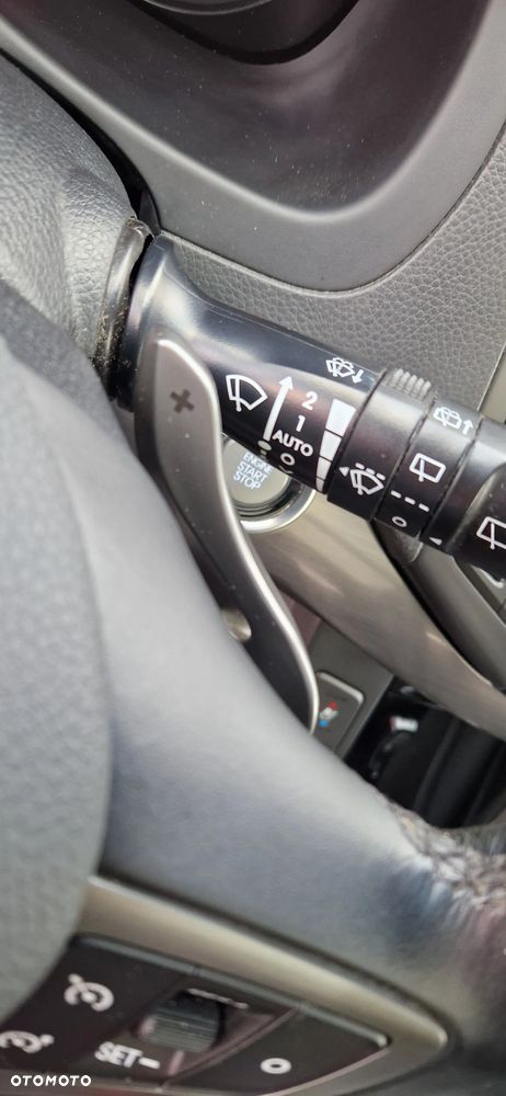 Hyundai i40 Kombi 1.7 CRDi DCT Premium - 21