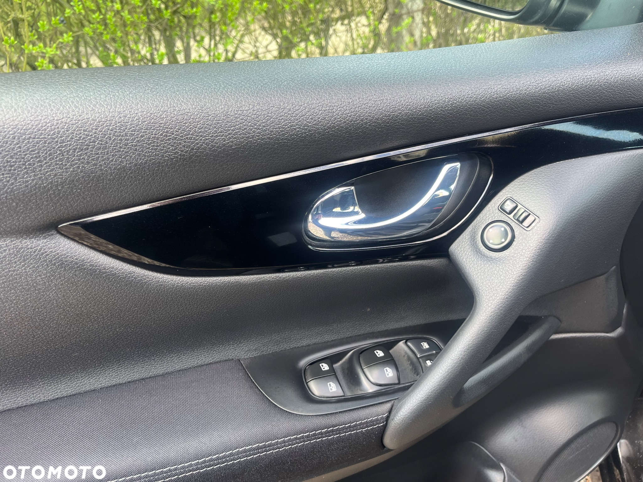 Nissan Qashqai 1.3 DIG-T MHEV Tekna - 10