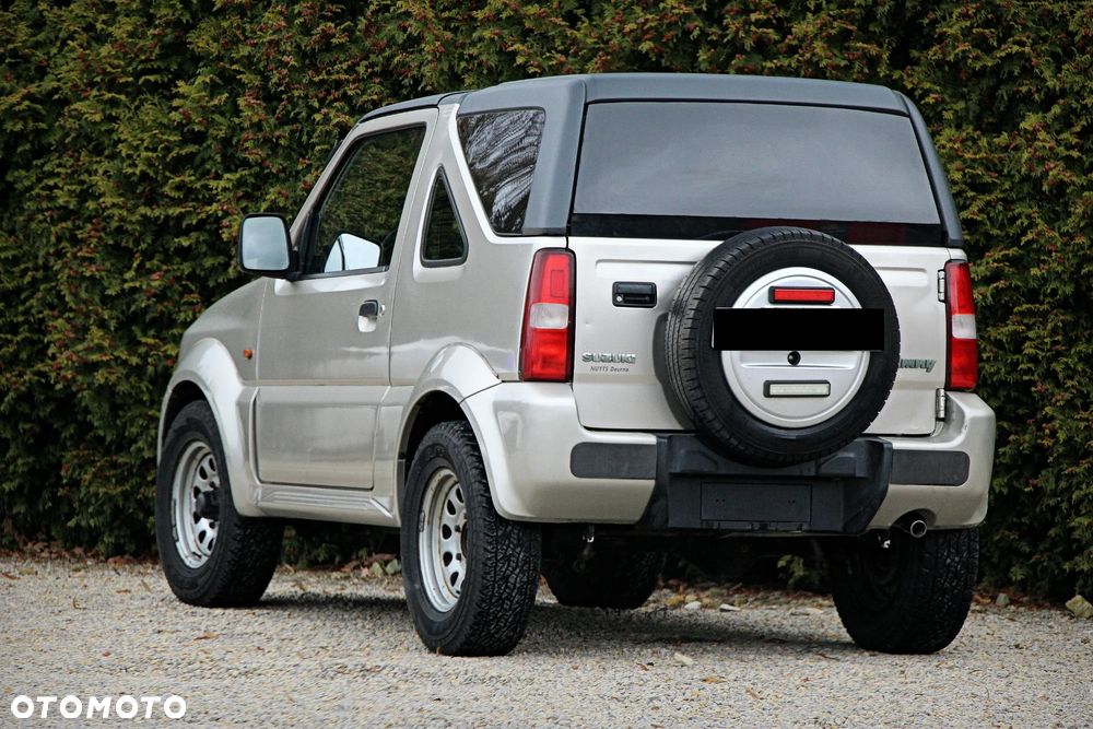 Suzuki Jimny - 10