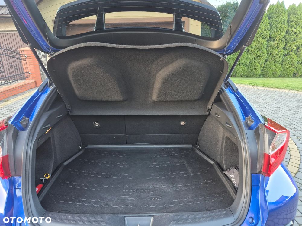 Toyota C-HR 1.8 Hybrid GPF Selection - 18