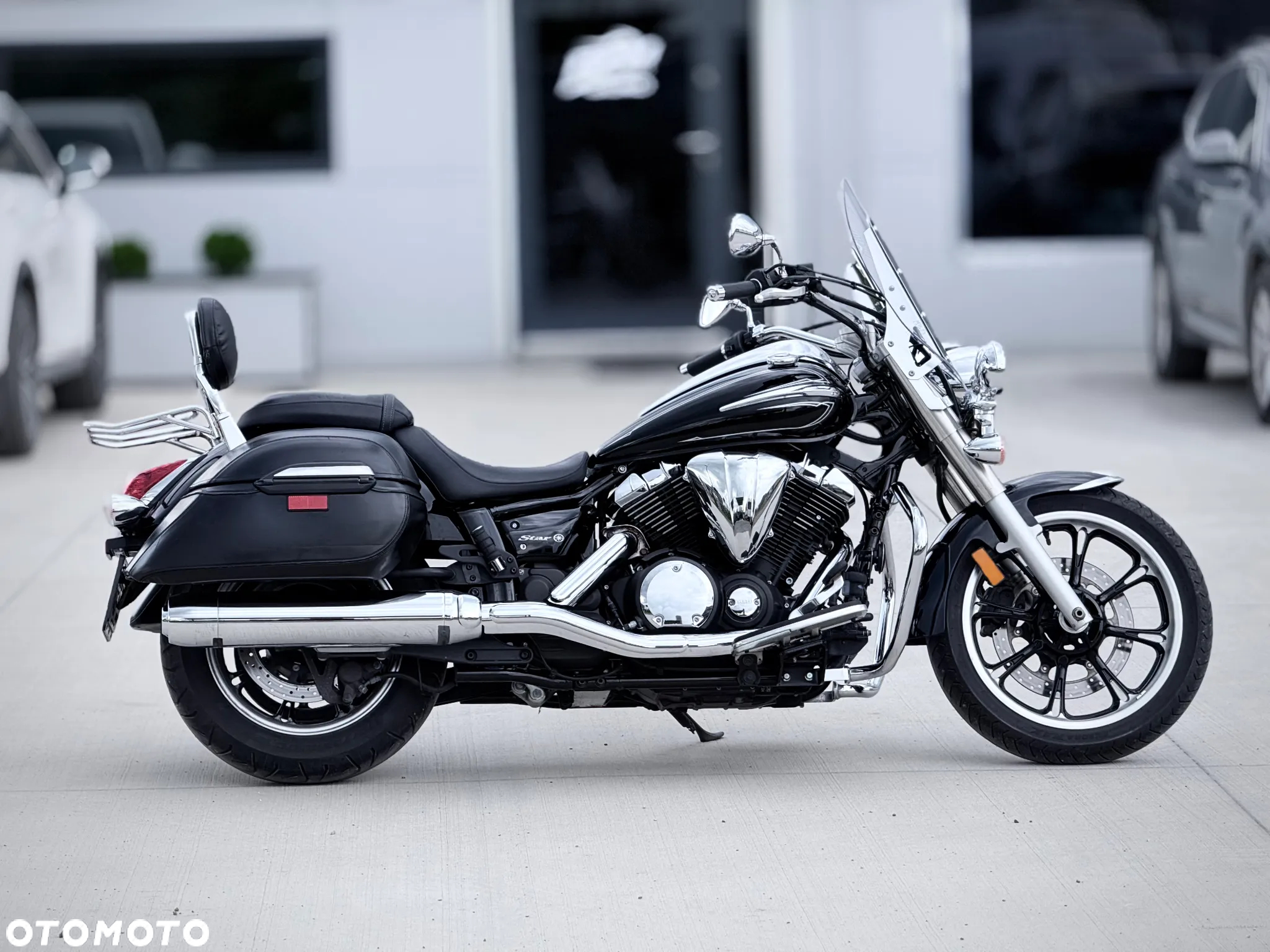 Yamaha XVS - 8