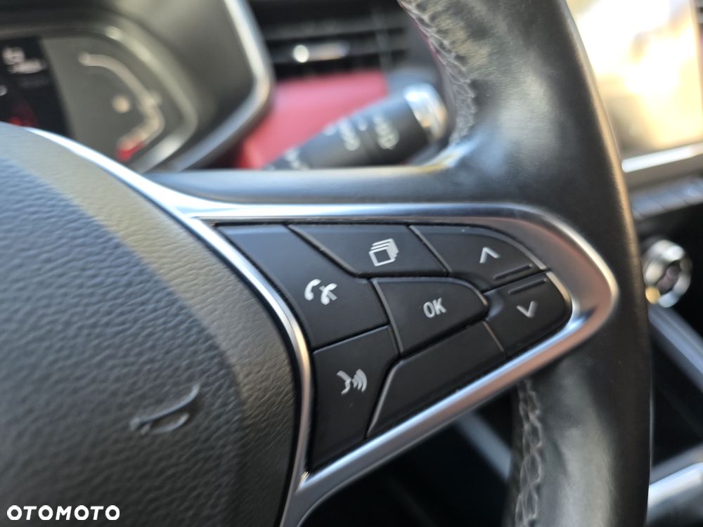Renault Clio TCe 100 BUSINESS EDITION - 22