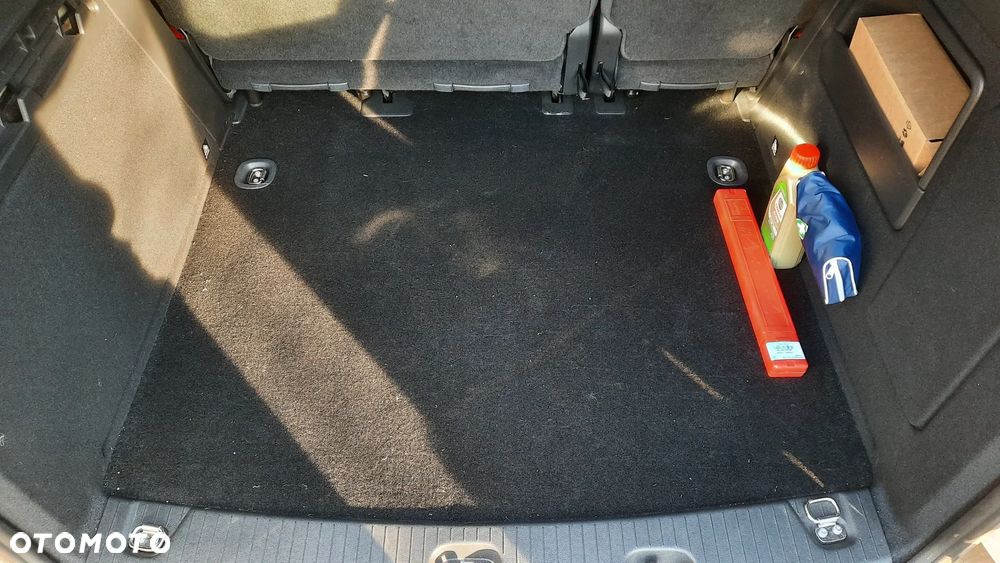 Volkswagen Caddy 2.0 TDI - 12