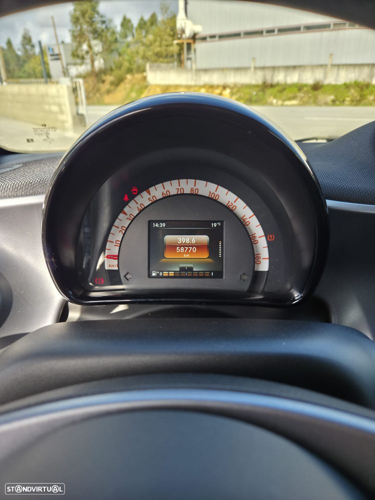 Smart ForTwo Coupé 1.0 Passion 71 - 9