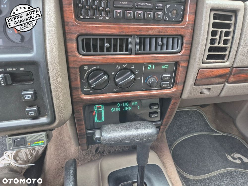 Jeep Grand Cherokee 4.0 Limited - 21