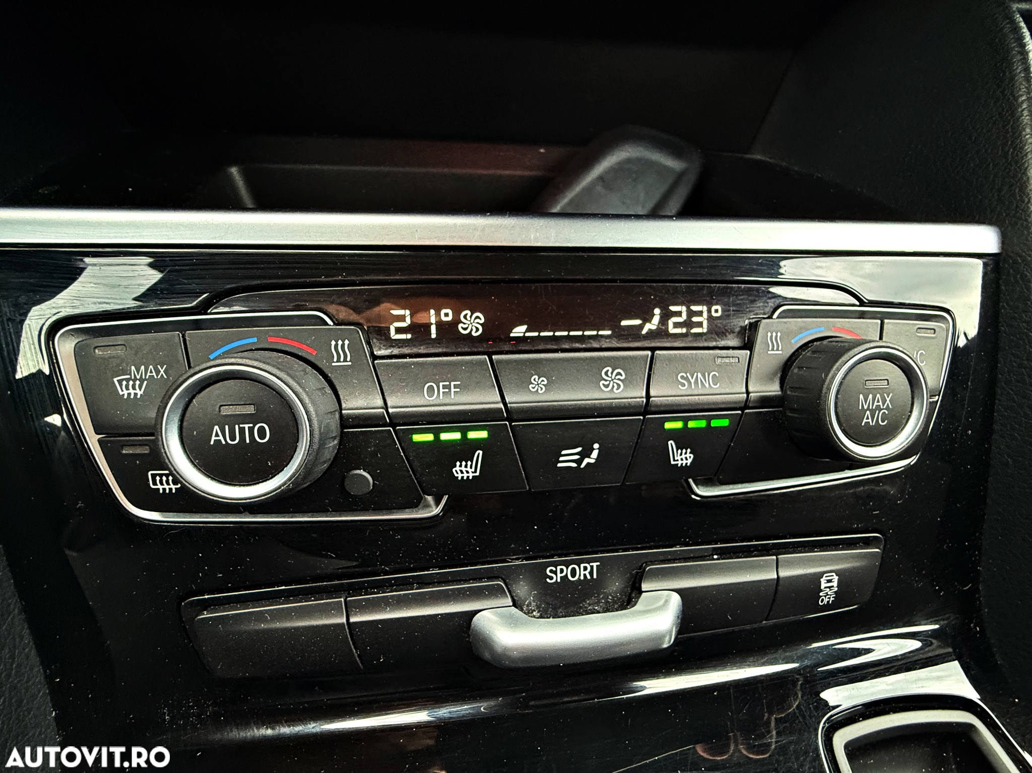 BMW Seria 2 216d Active Tourer - 27