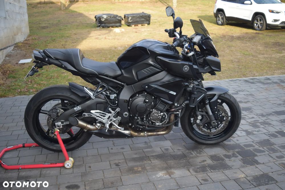 Yamaha MT - 6