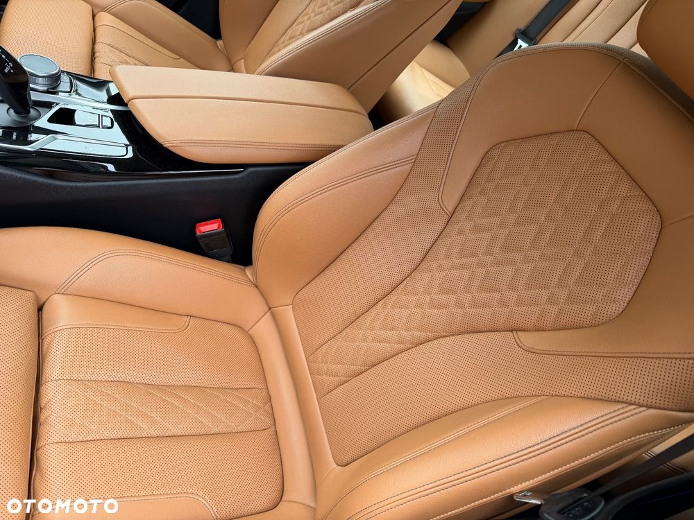 BMW Seria 5 520d M Sport Edition - 30