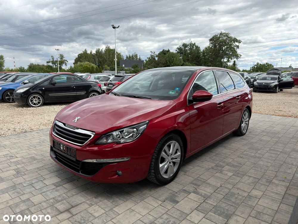 Peugeot 308 1.6 BlueHDi Allure S&S - 18