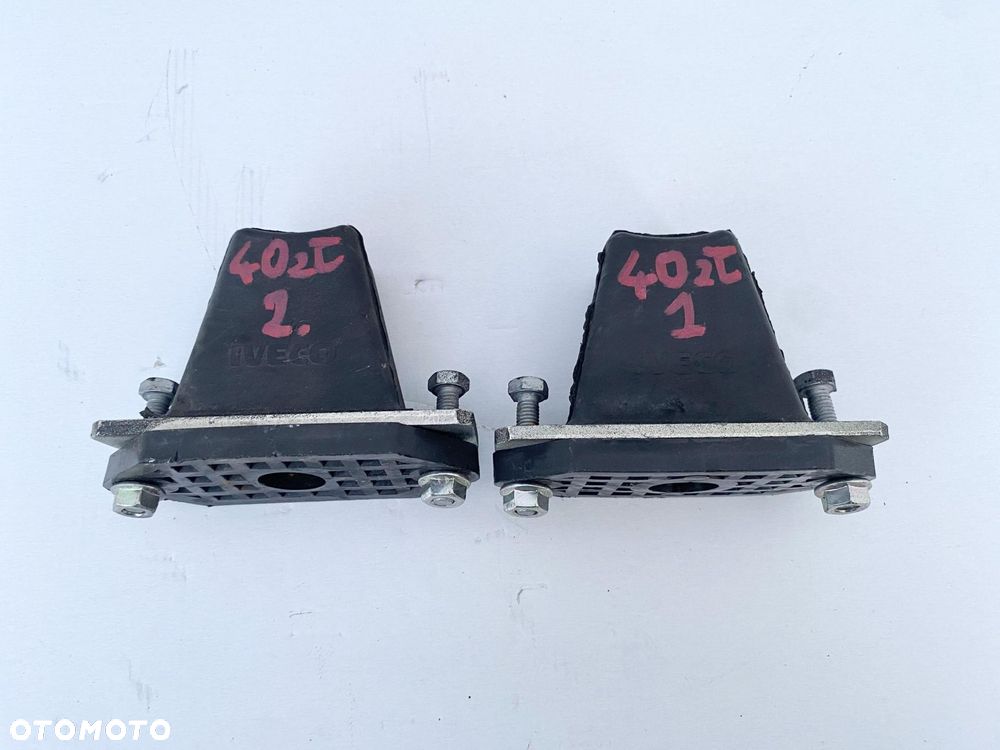 IVECO DAILY 14- ODBÓJ ODBOJE TYLNEGO RESORA Z PODKŁADKĄ KOMPLET 2 SZTK. - 1