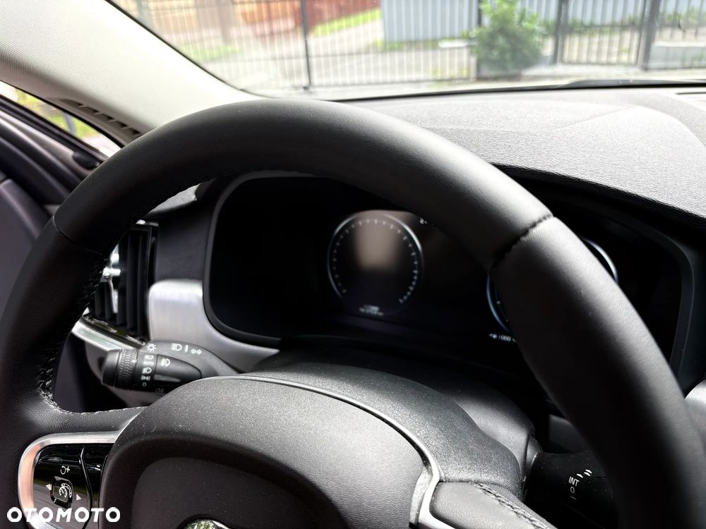 Volvo S90 D4 Momentum - 16